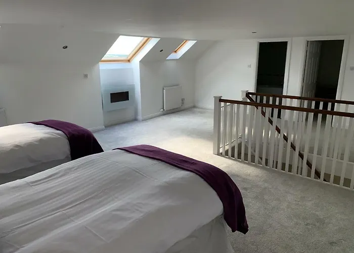 The Village Tavern Apartment