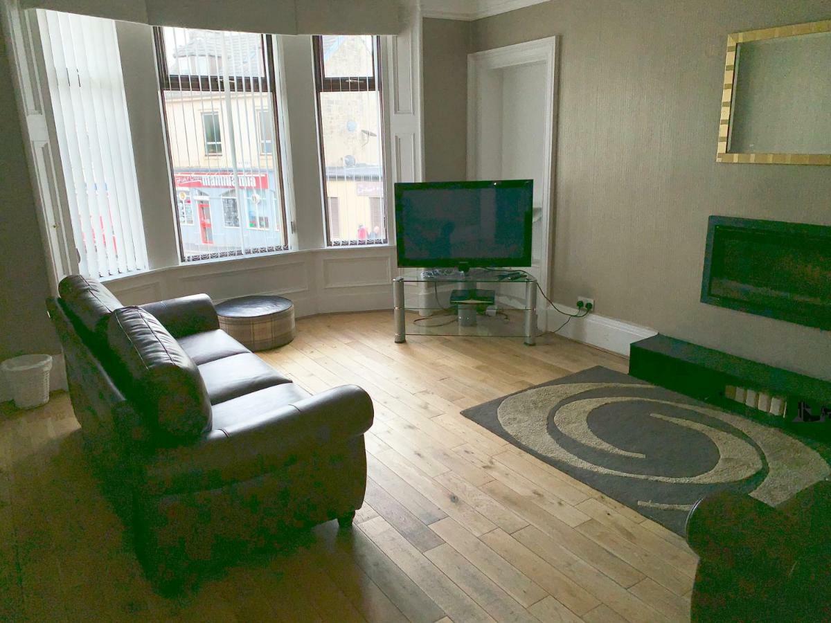 The Village Tavern Apartment Larkhall (South Lanarkshire)